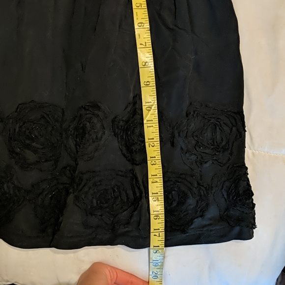 Stoosh black silk mini with rosette detail Sz M - Picture 3 of 4